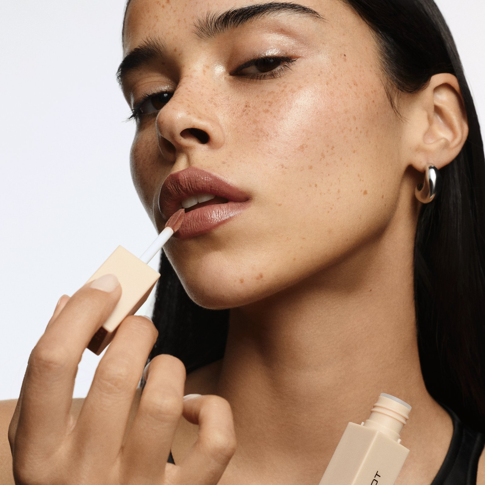 INGLOT Glazed Lips Liquid Lipstick SPF 50+ Milk Chocolate 94