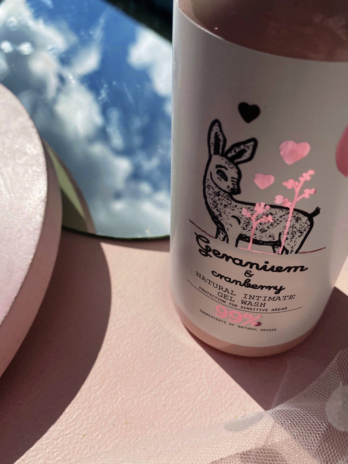 YOPE Natural Intimate Wash Geranium & Cranberry 300 ml