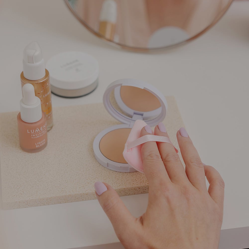 Cailap triangelformad powder puff