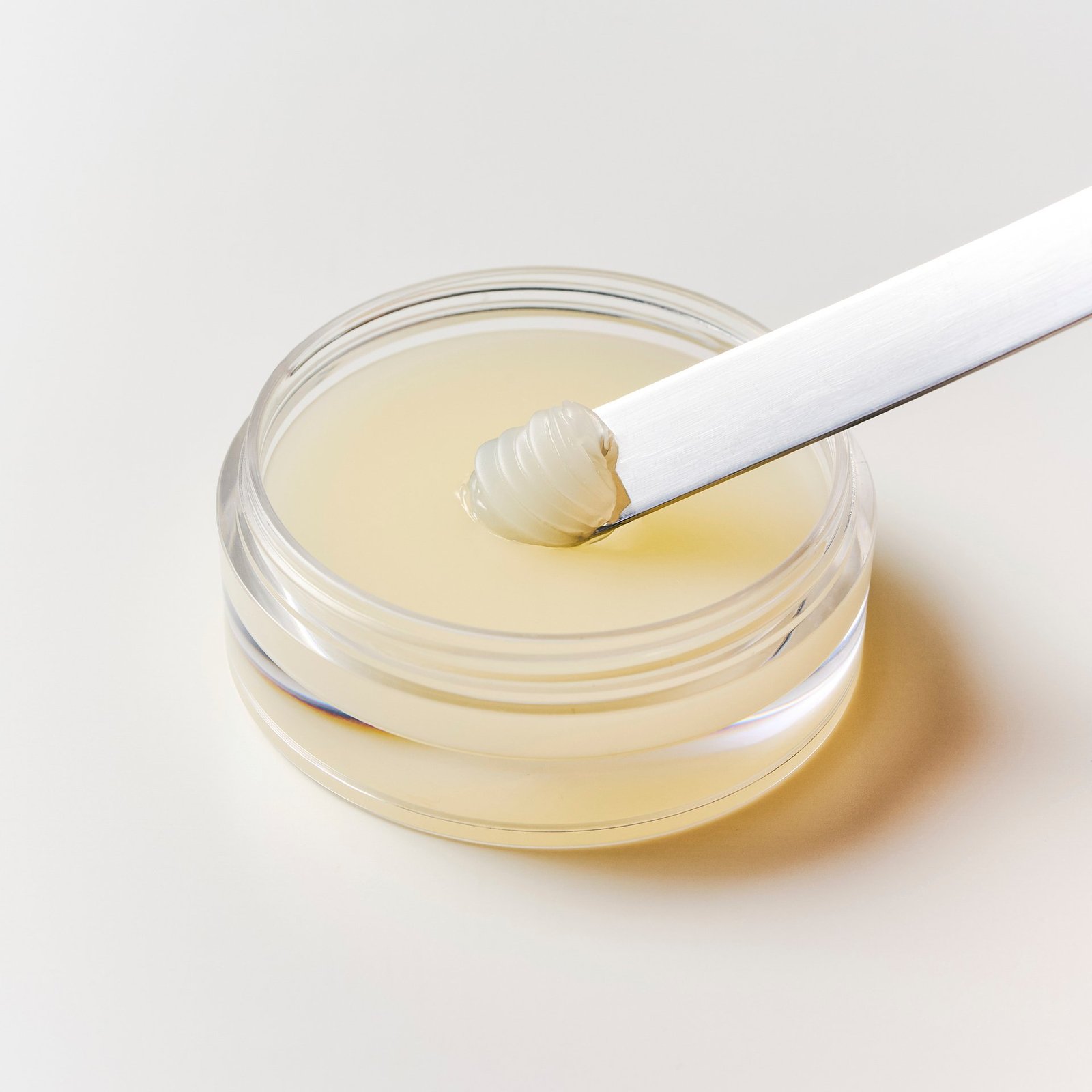 Hwarang' Yuja Sweet Lip Volumizer 15 ml