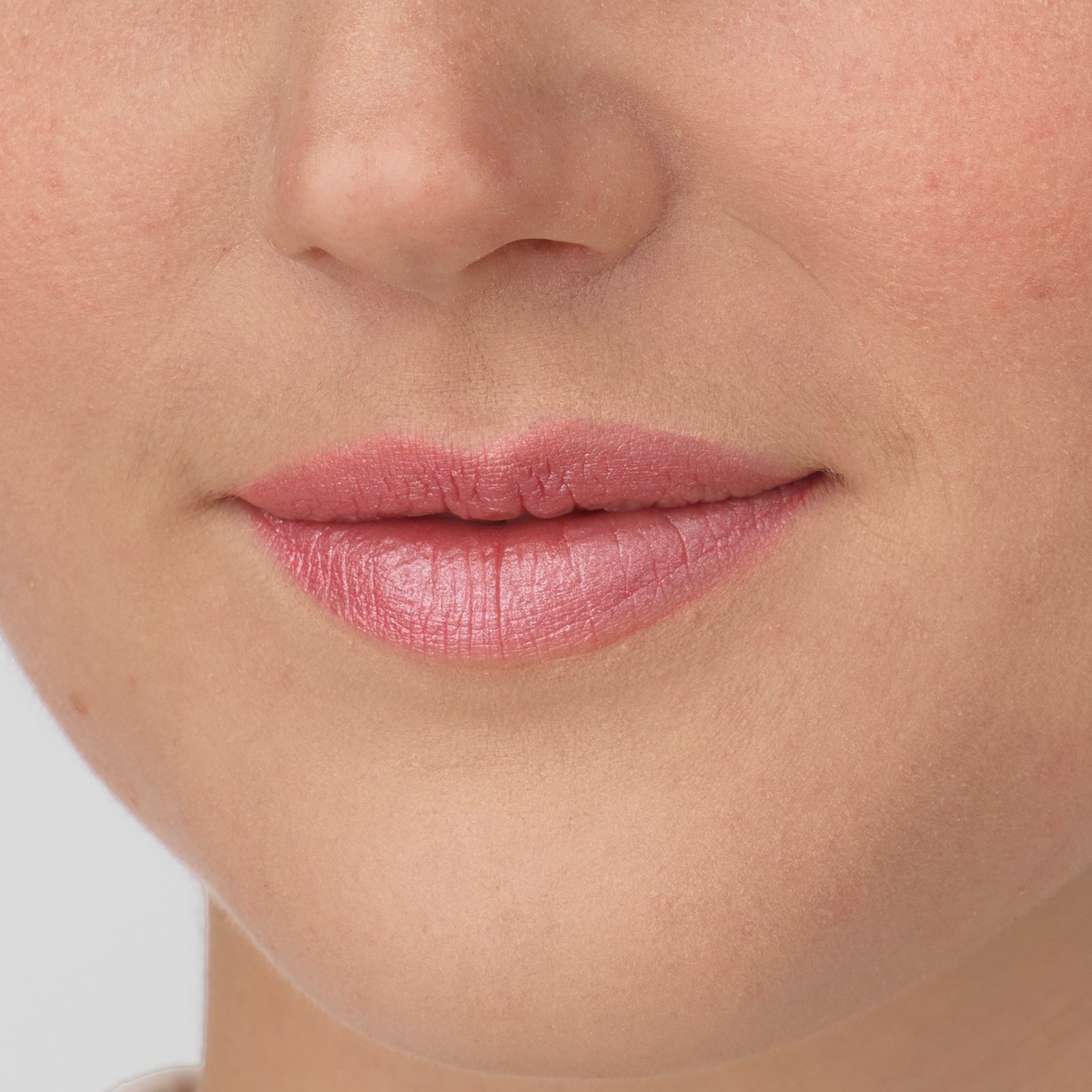 IsaDora Perfect Moisture Lipstick 077 Satin Pink 4g