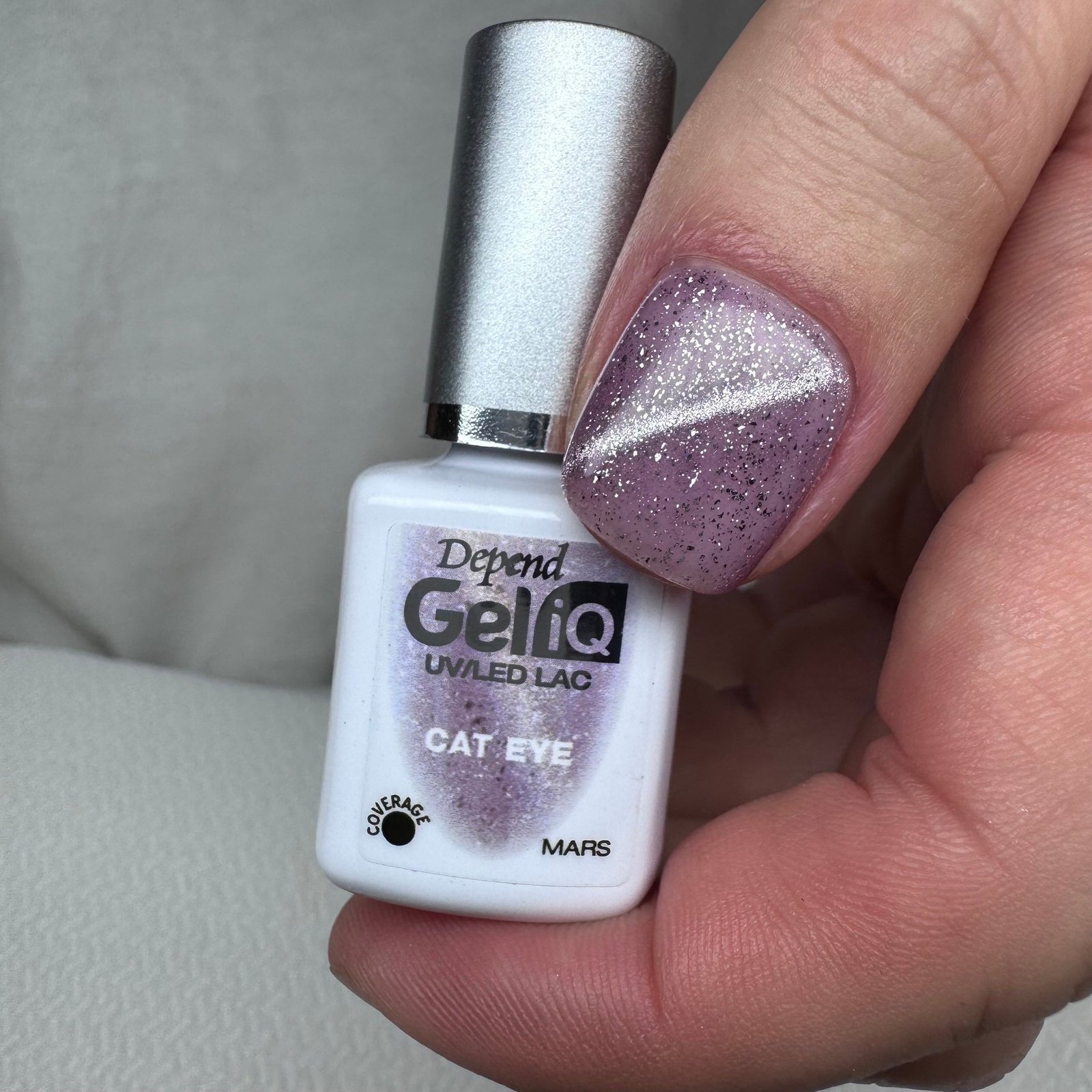 Depend Cosmetic Gel iQ Cat Eye Mars