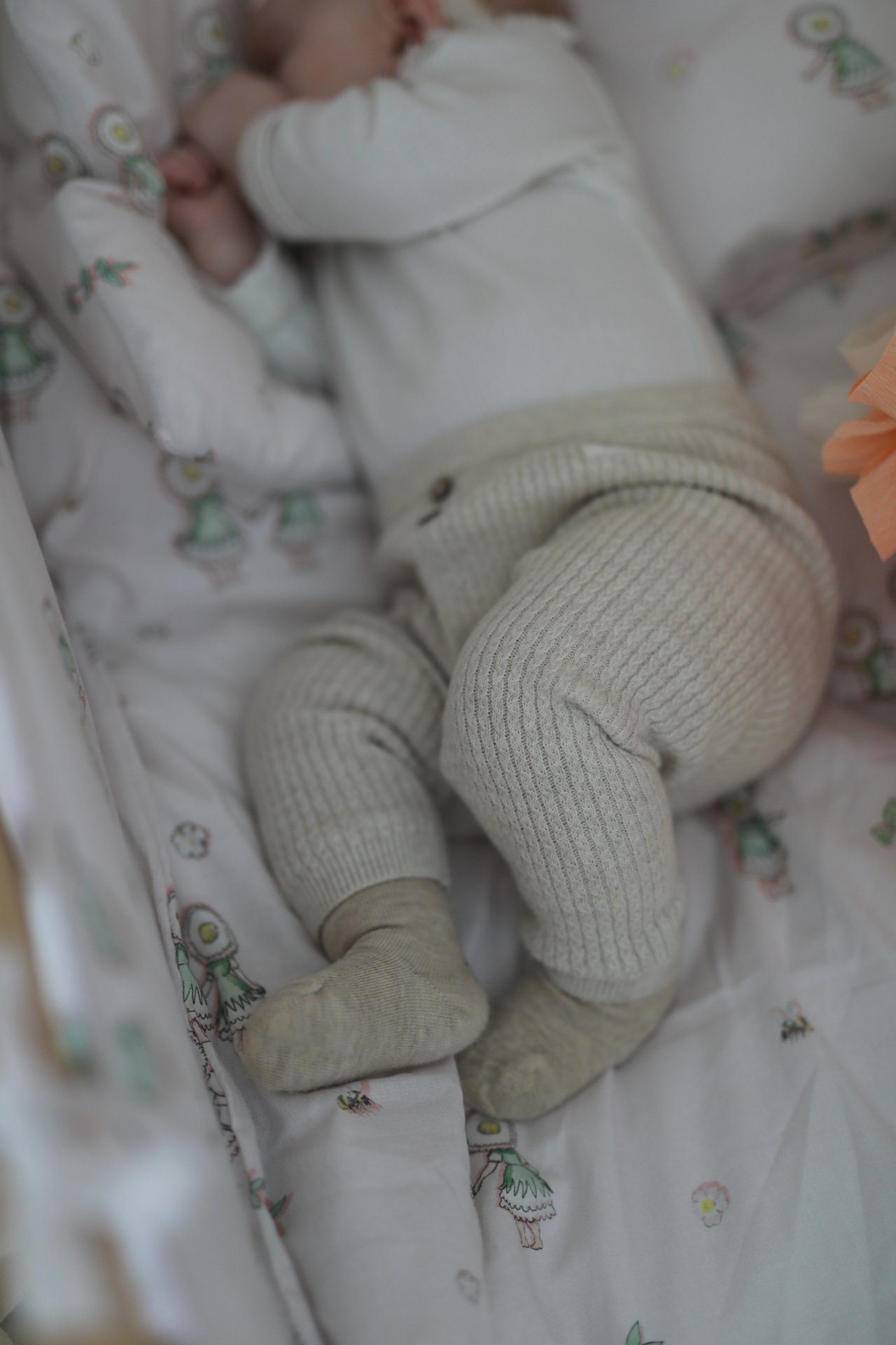 Rätt Start Beskow Blomsterfesten Påslakanset Spjälsäng Sand