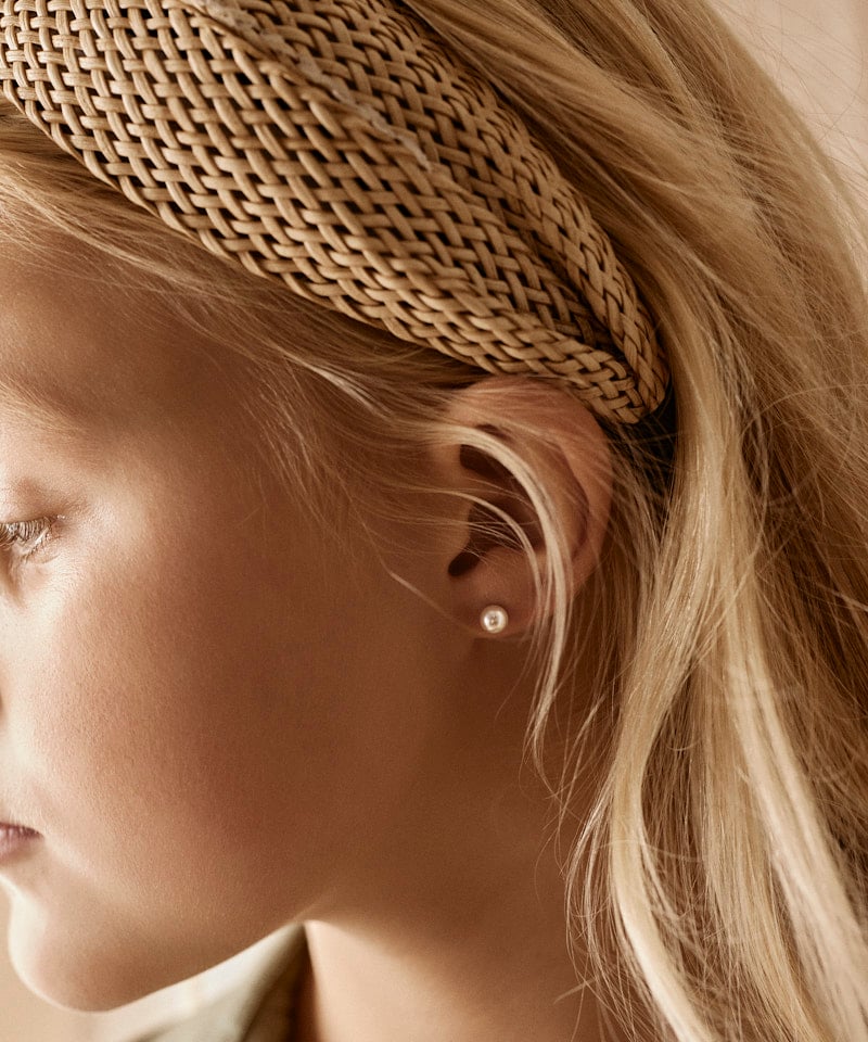 Blomdahl Örhängen NT 5mm  Pearl White 1 par