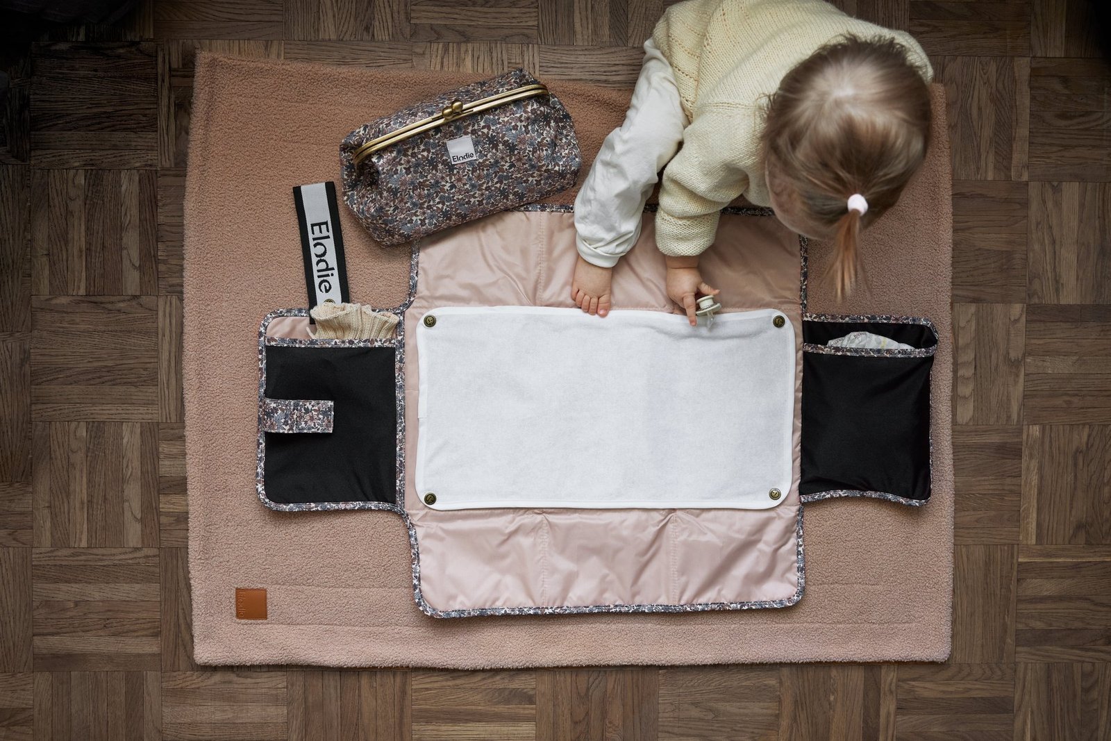 Elodie Portabel Skötbädd Blue Garden