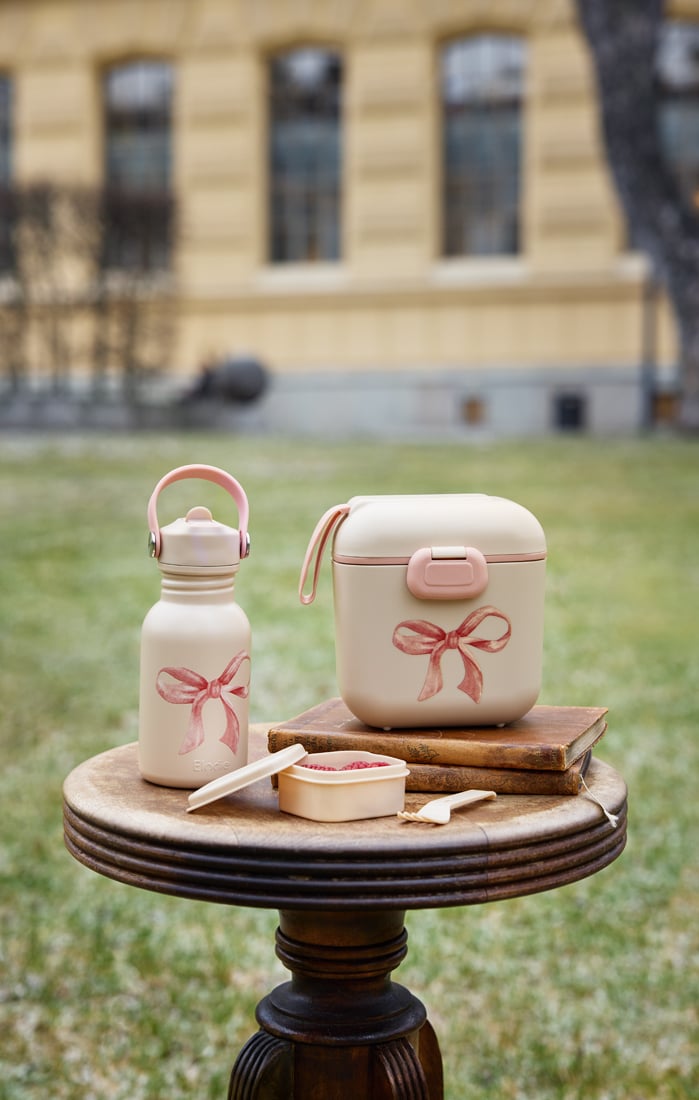 Elodie Lunch & Snackbox Rosy Bow