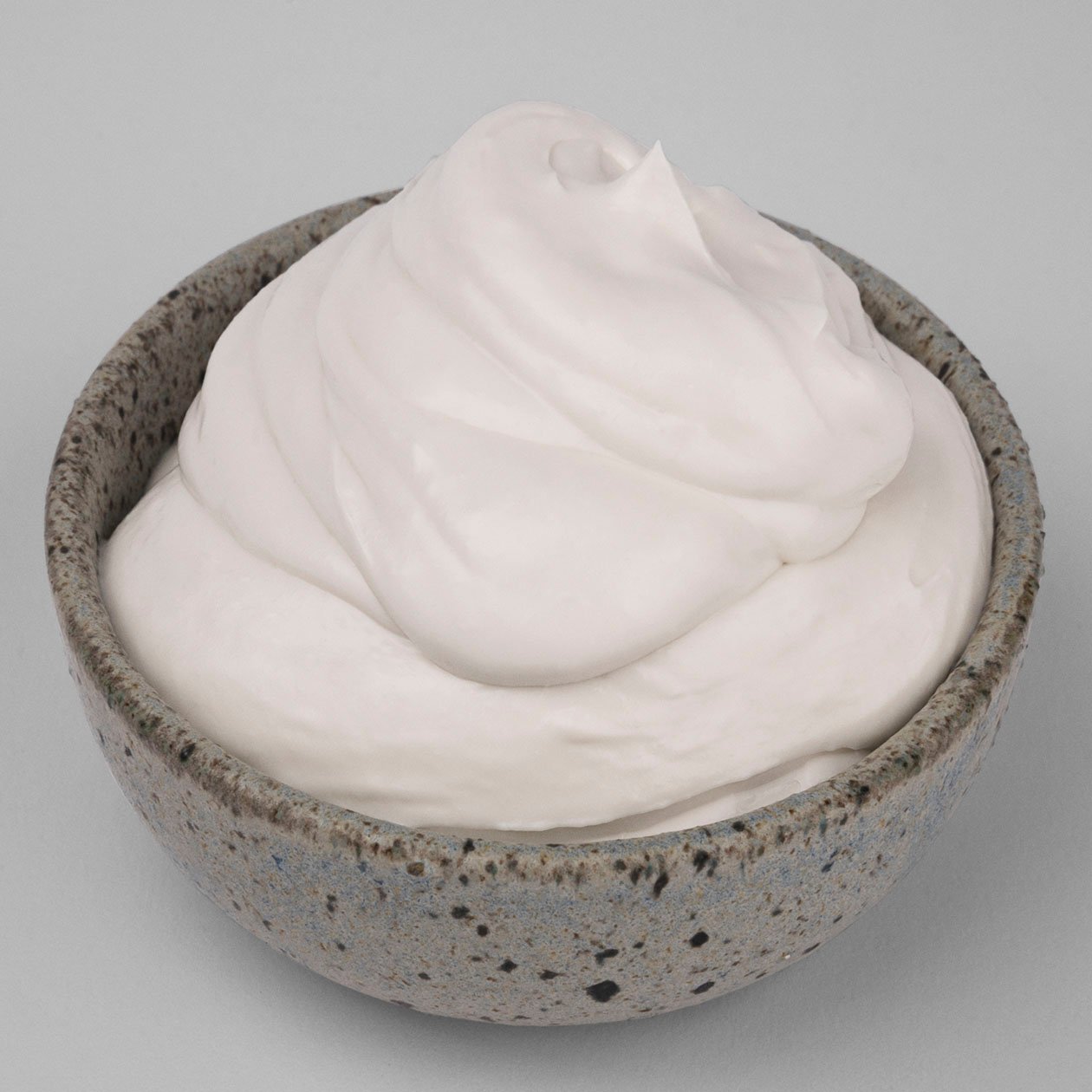Renée Voltaire Färdigvispad Kokosgrädde - Neutral EKO 400 ml