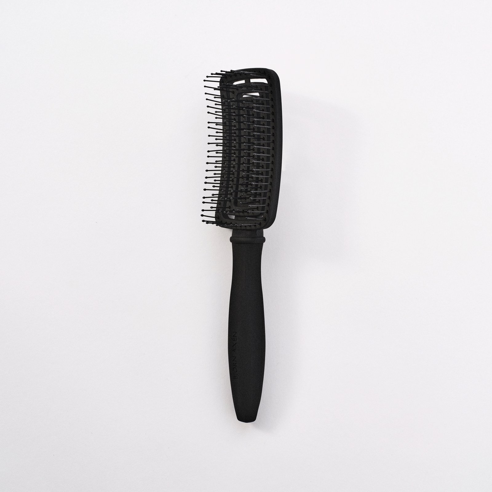 Björn Axén Wet Hair Brush Detangling & Blowout
