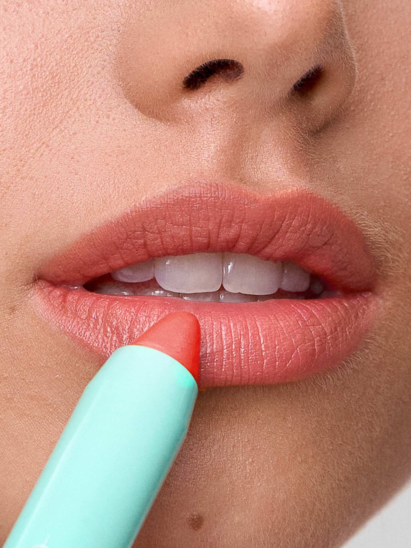 SWEED Le Lipstick Lydia Millen Holly Hock