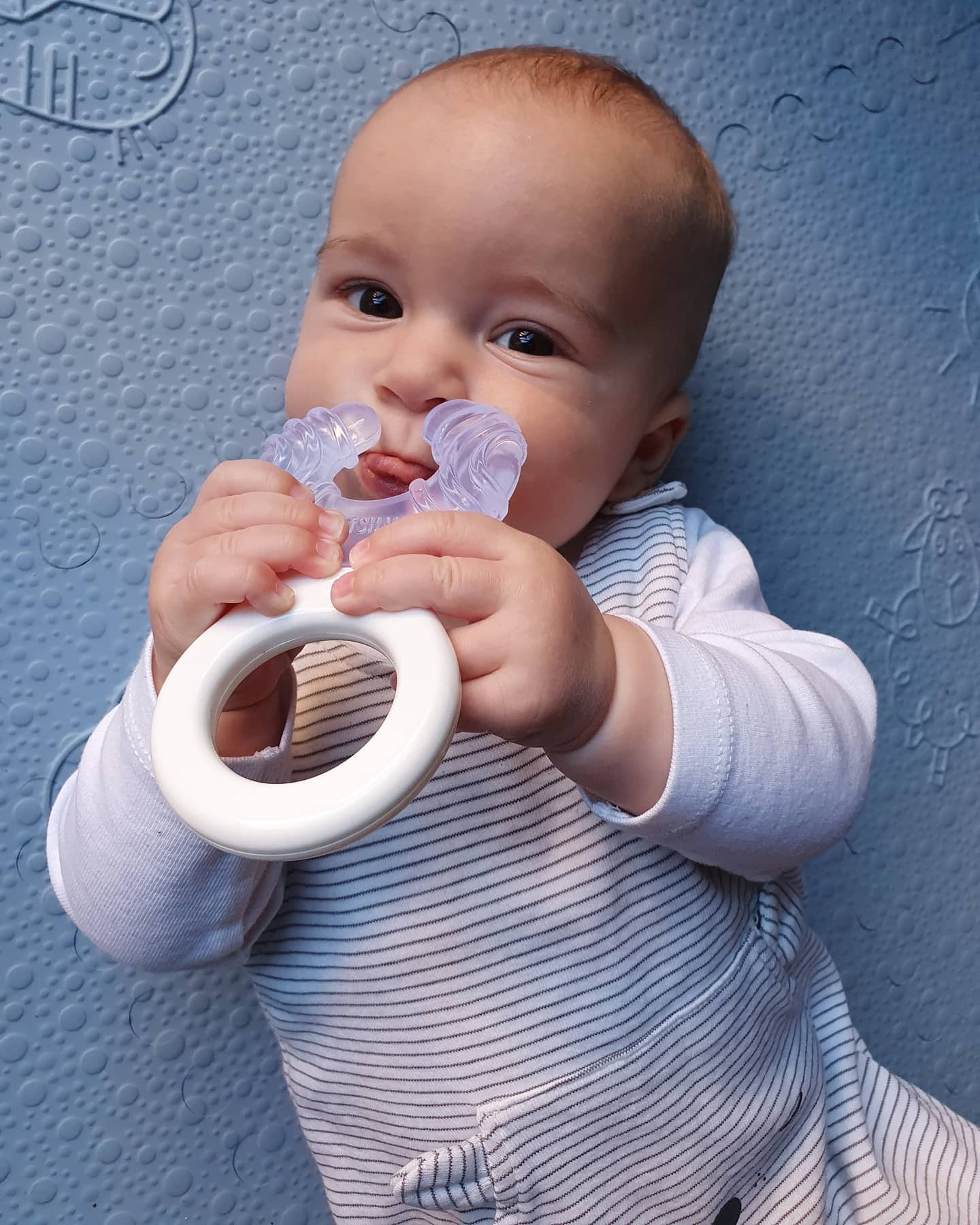 Twistshake Bitring Med Kylning Vit 1 st