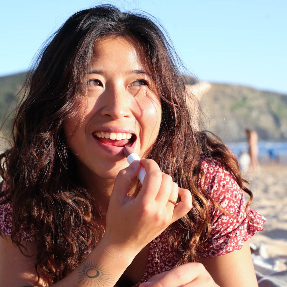 Suntribe Läppbalsam med Naturliga Mineraler Tonad SPF30 5 g