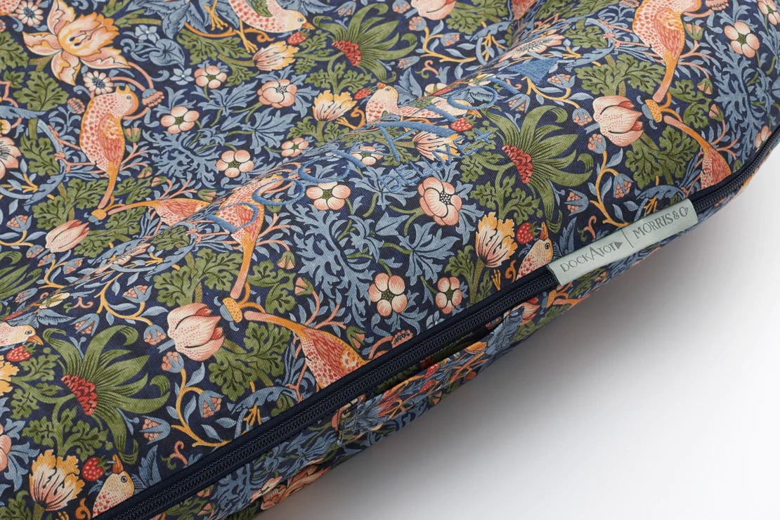 DockATot Deluxe+ Dock Strawberry Thief William Morris