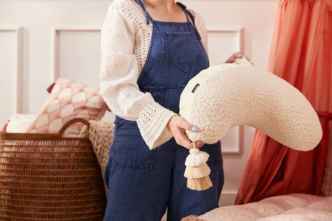 DockATot Nursing Pillow Boucle Cream