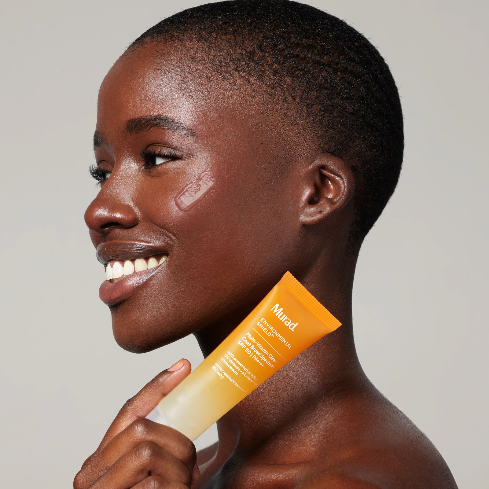 Murad Multi-Vitamin Clear Coat Broad Spectrum SPF50 50 ml