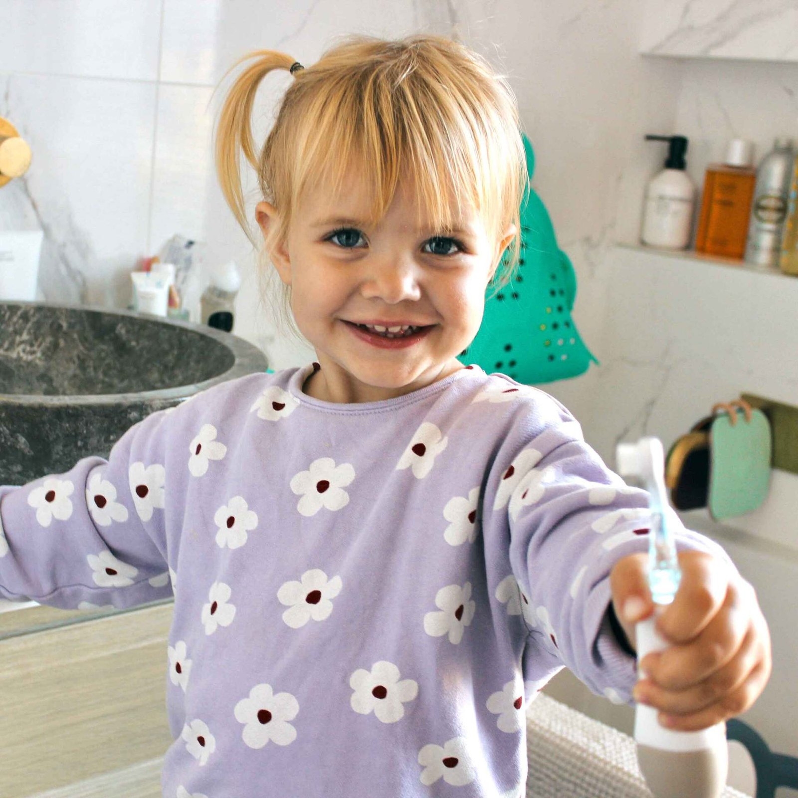 bblüv Ultrasonic Eltandborste PRO Uppladdningsbar