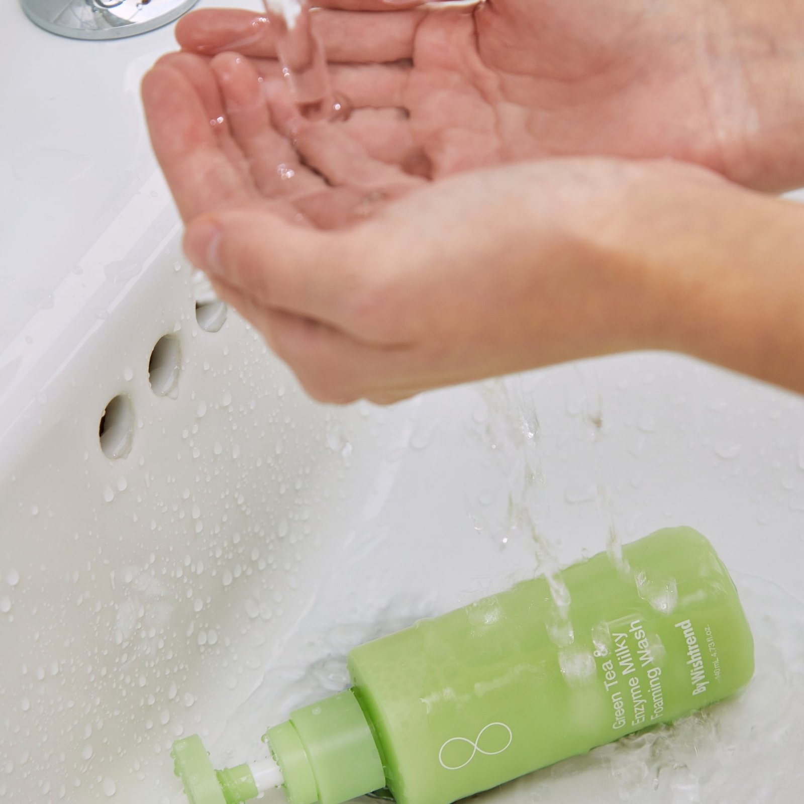 BY WISHTREND Green Tea & Enzyme Milky Foaming Wash 140ml
