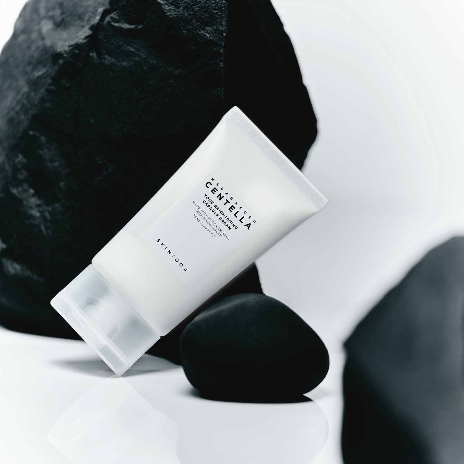 SKIN1004 Madagascar Centella Tone Brightening Capsule Cream 75ml