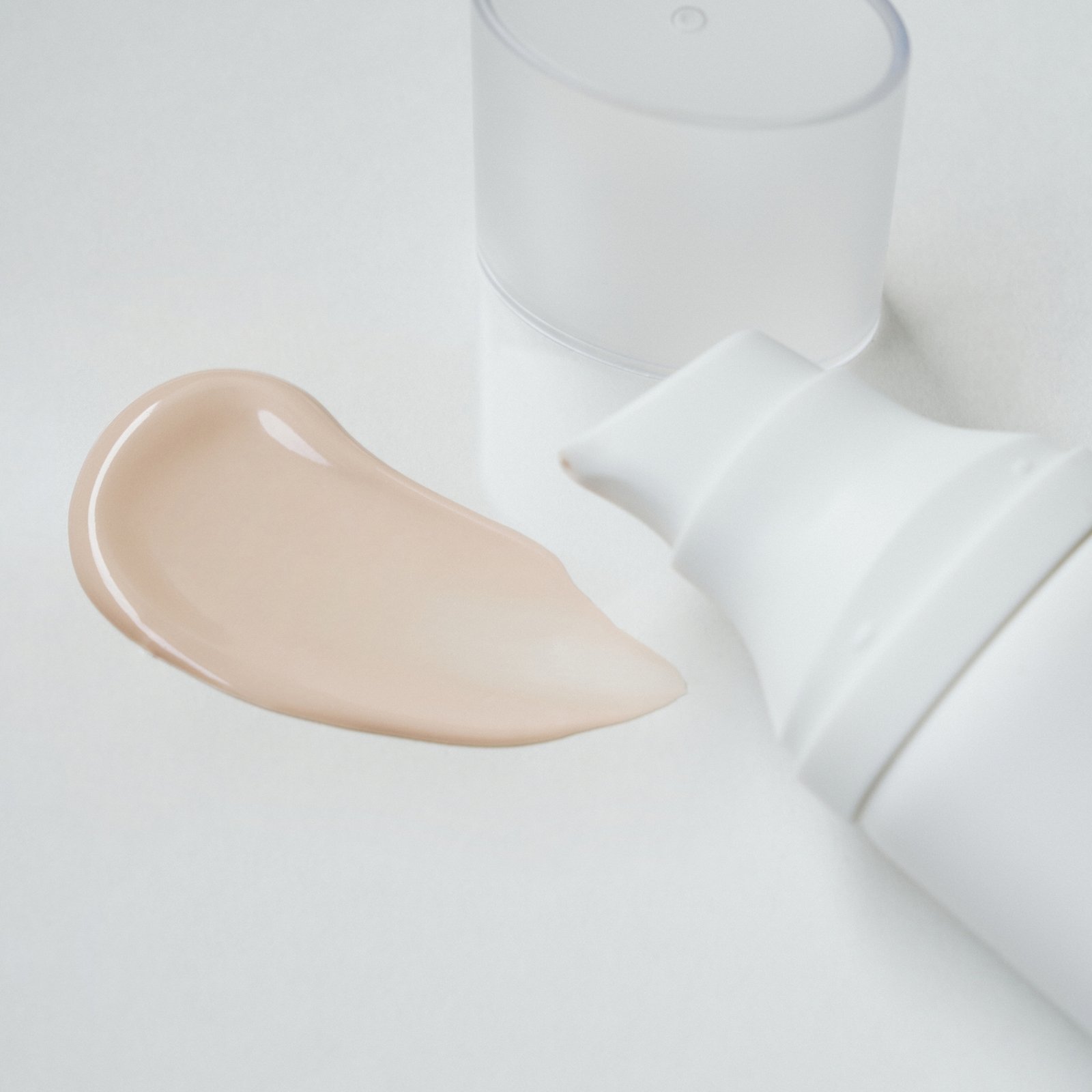SKIN1004 Madagascar Centella Tone Brightening Tone-Up Sunscreen 50ml