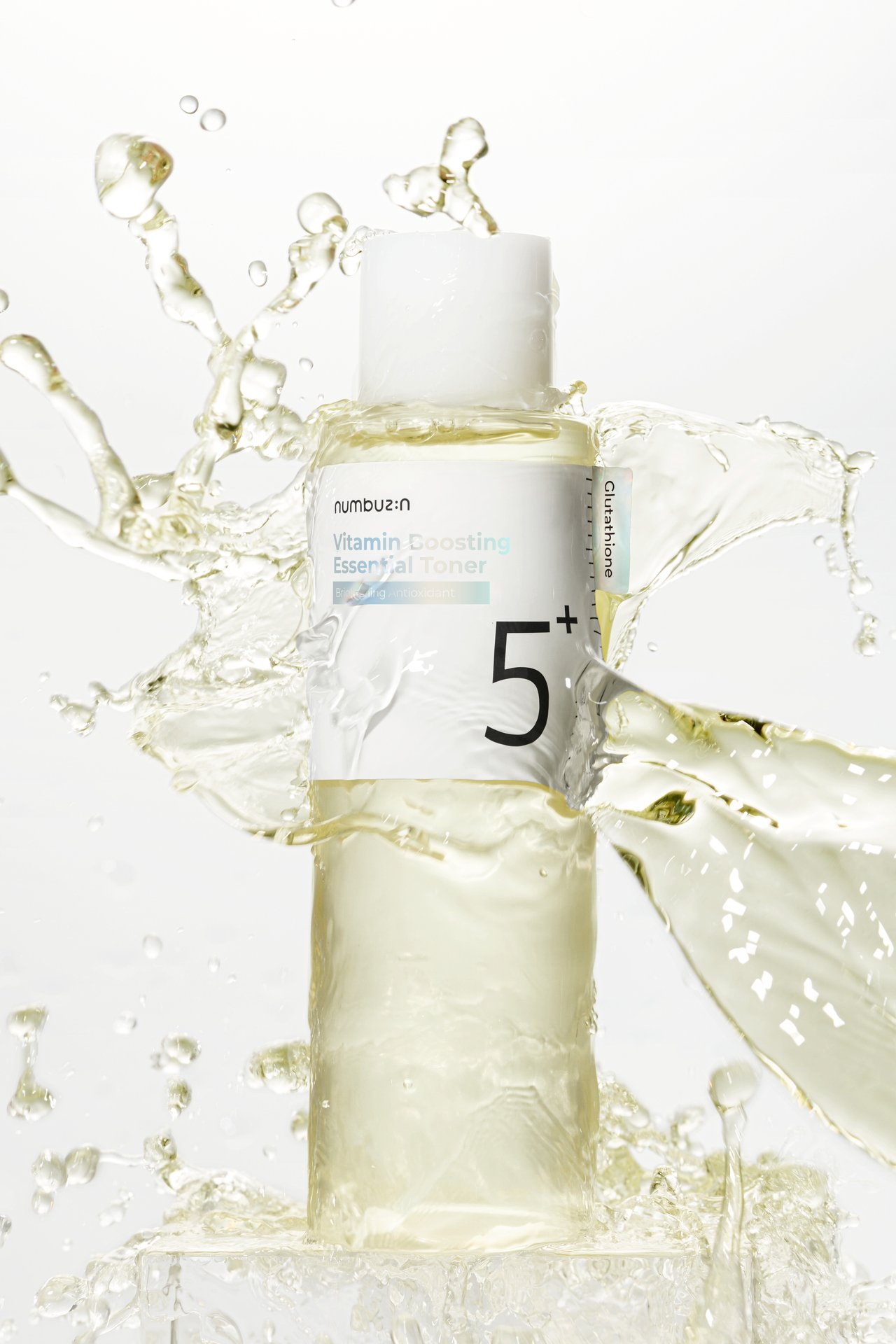 Numbuzin No.5 Vitamin Boosting Essential Toner 200 ml