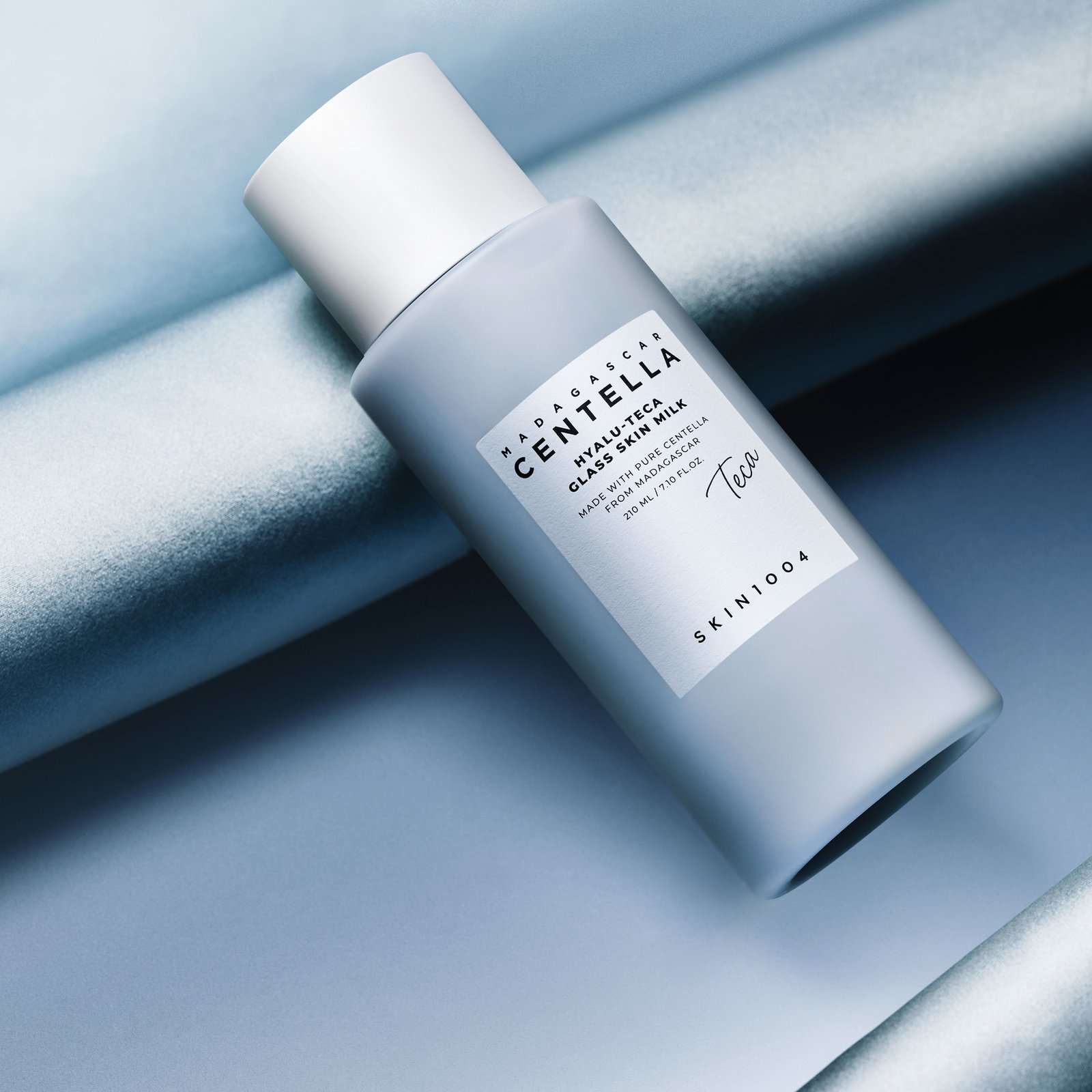 SKIN1004 Madagascar Centella Hyalu-Teca Glass Skin Milk 210 ml
