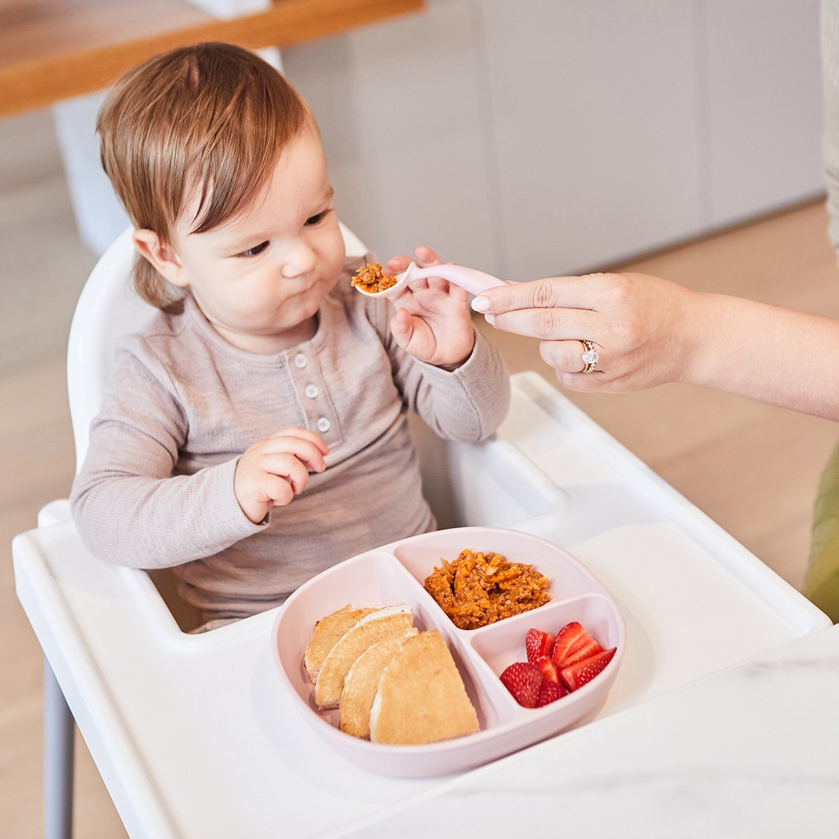 B.box Tallrik Med Lock Silikon Rosa