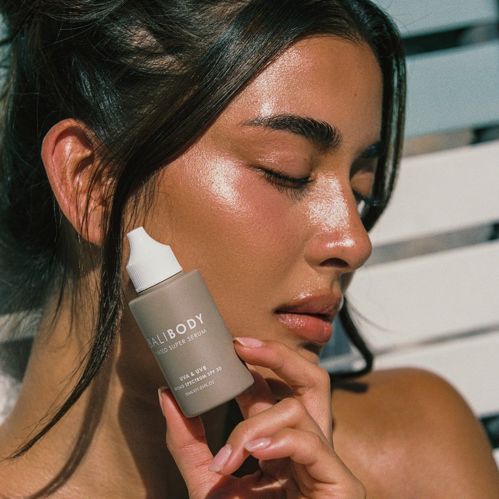 Bali Body Tinted Super Serum Natural 30 ml