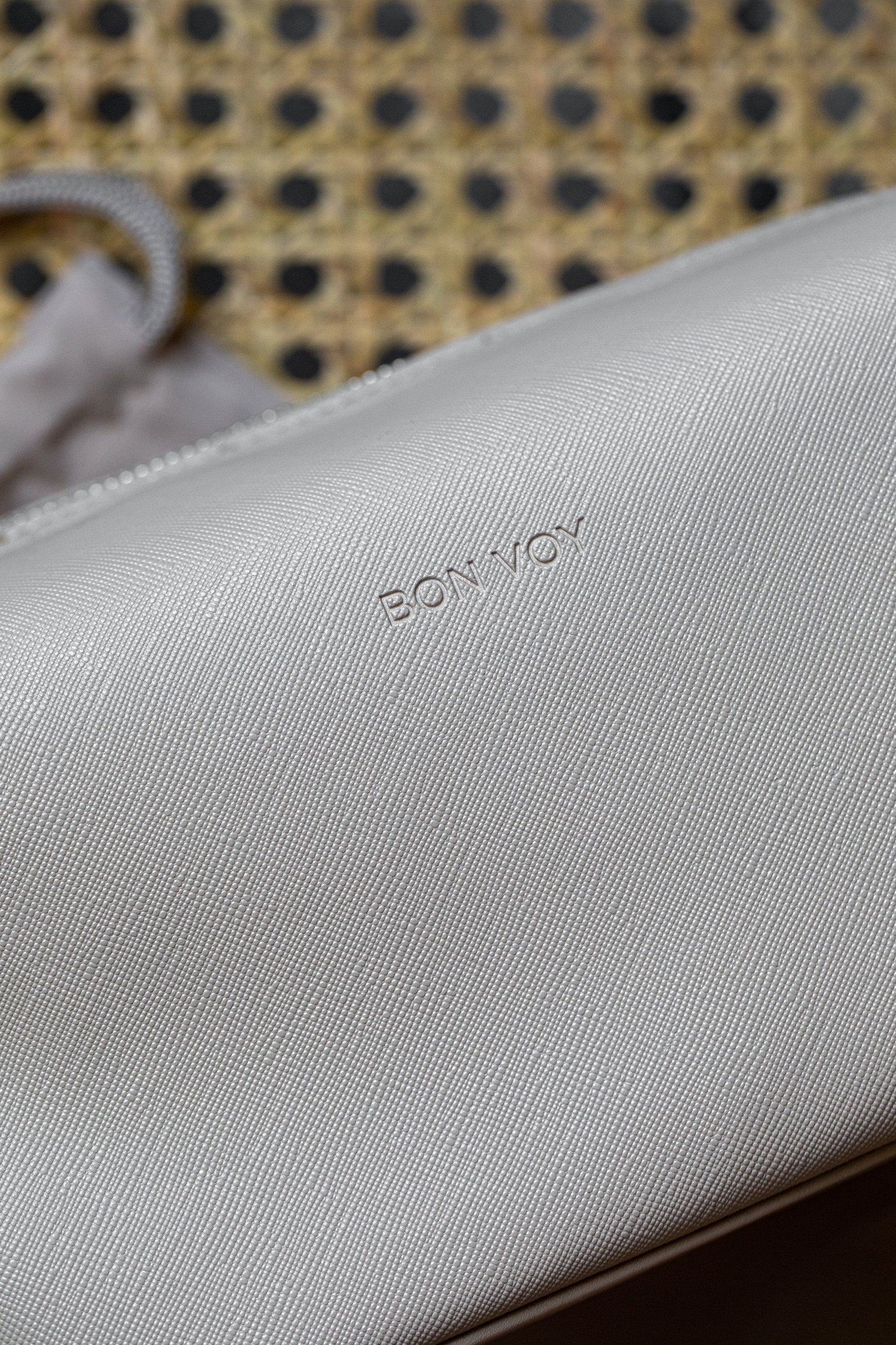 Bon Voy Staycation Cosmetic Bag Small Beige/Beige 1st
