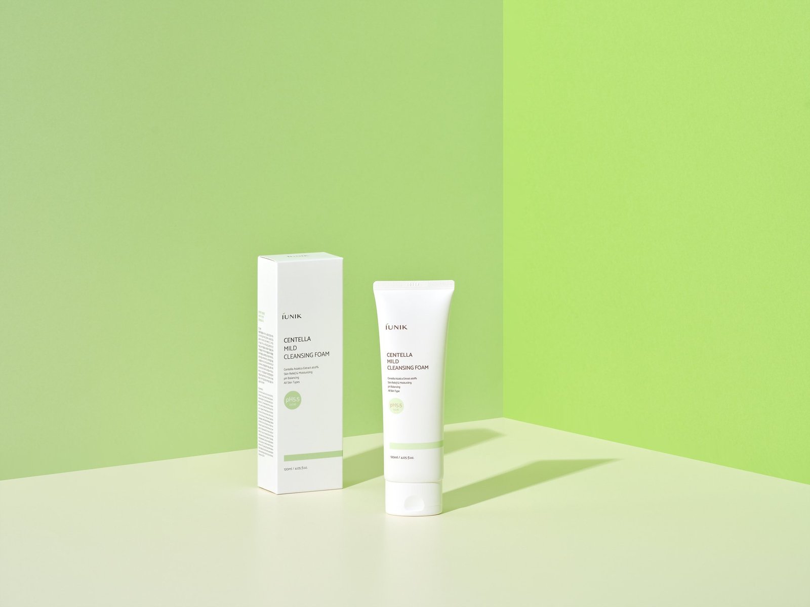 iUNIK Centella Mild Cleansing Foam 120ml