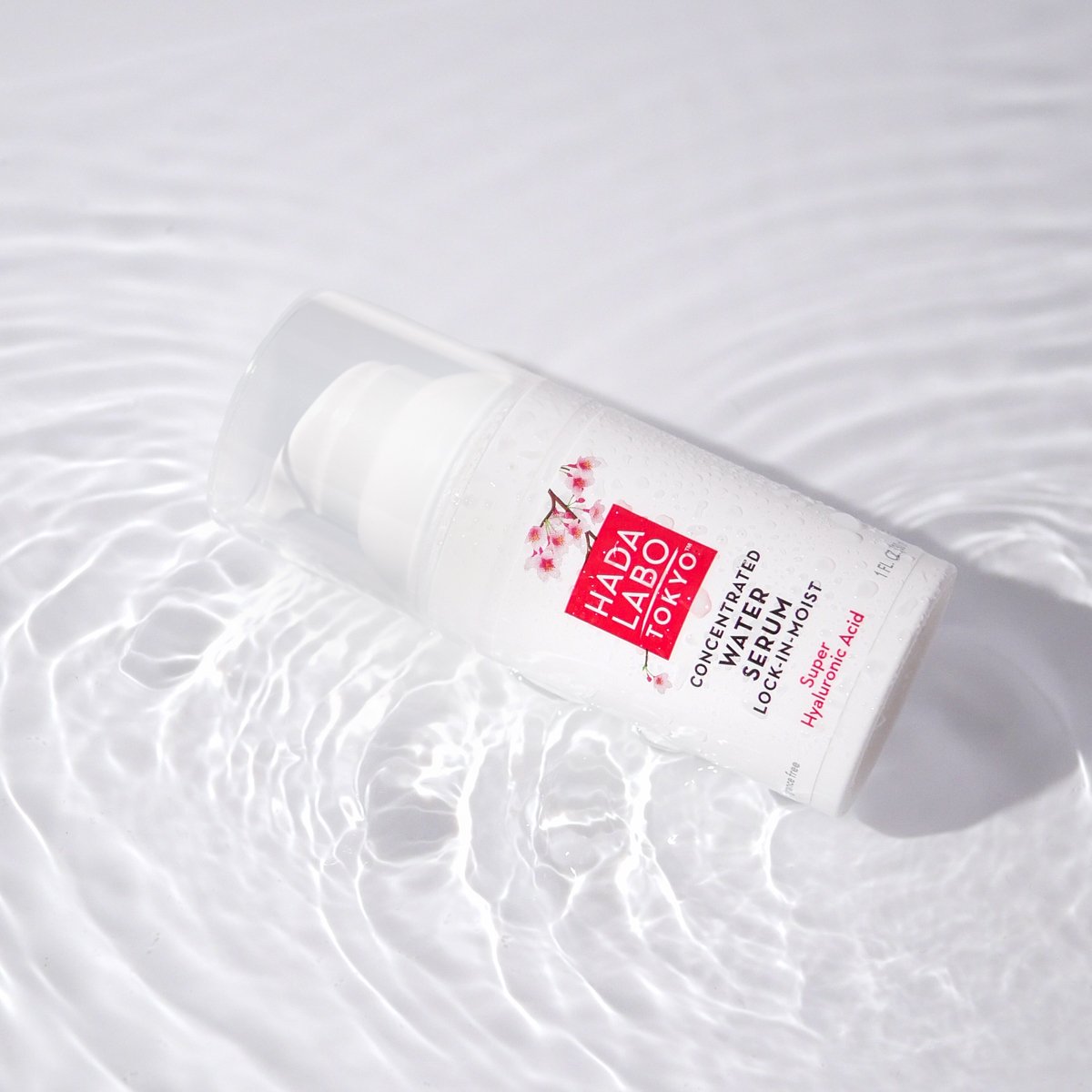 Hada Labo Tokyo Concentrated Water Serum Lock-in-Moist 30 ml
