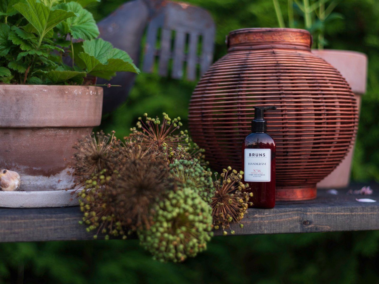 BRUNS Handkräm Nº56 Peppery Sage 500 ml