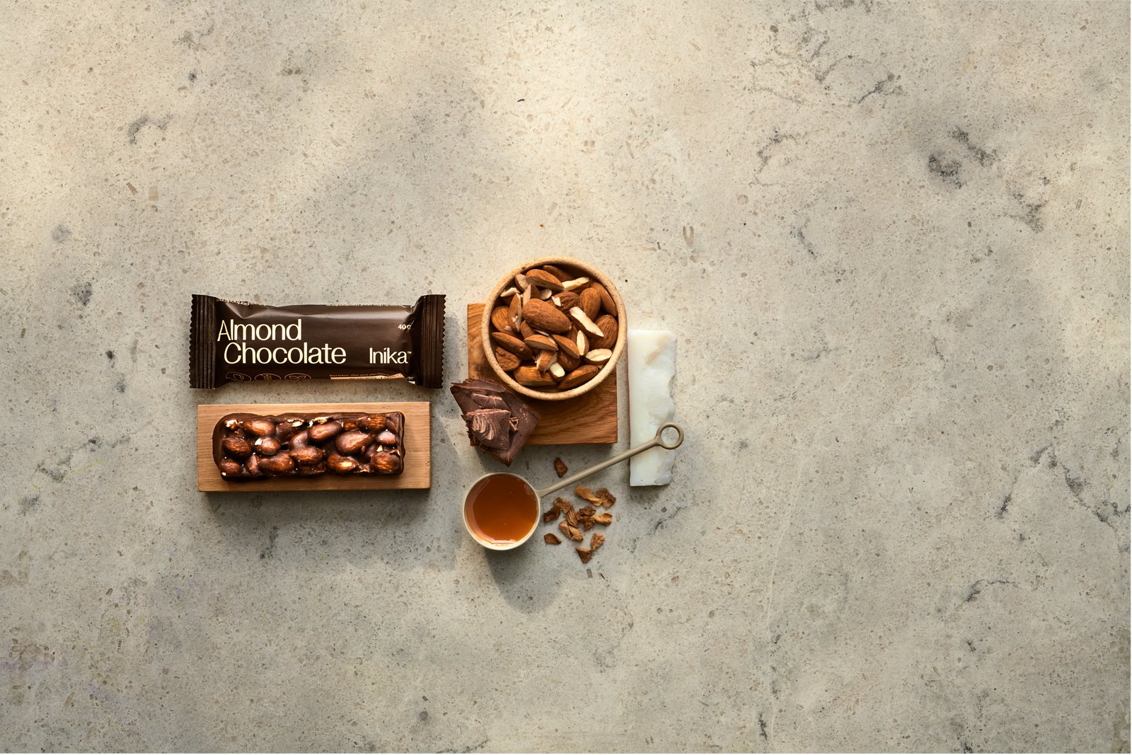 Inika Superfoods Almond Chocolate Bar 40 g