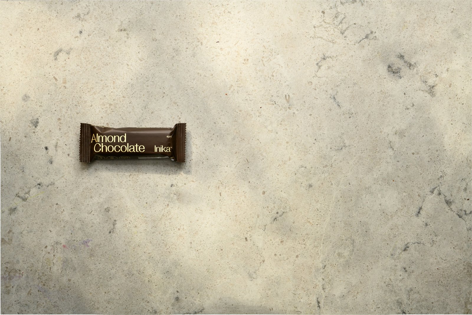 Inika Superfoods Almond Chocolate Bar 40 g