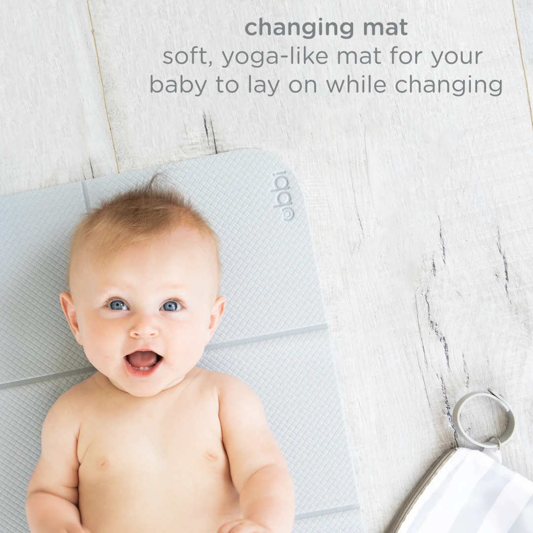 UBBI On The Go Skötbädd med väska