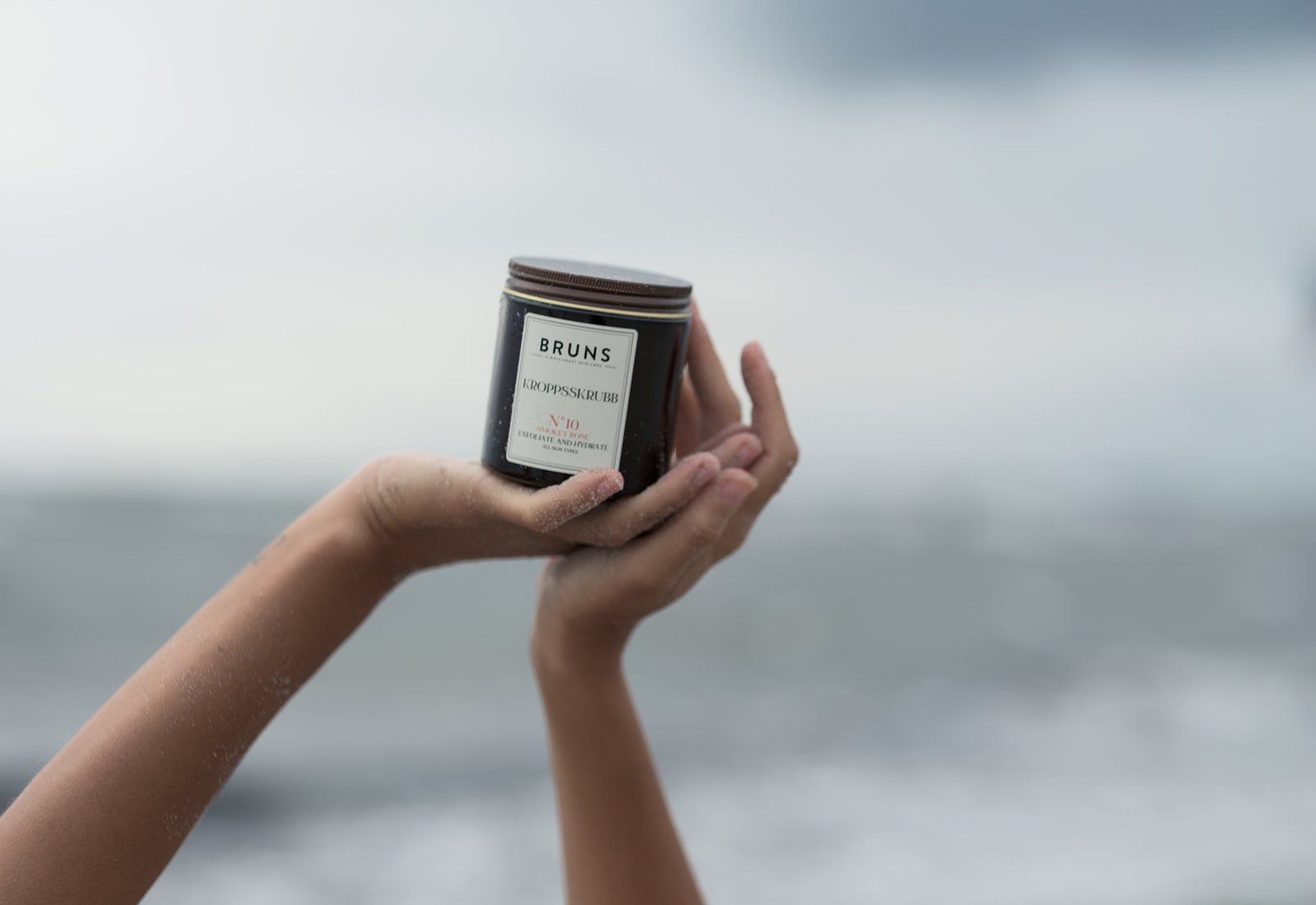 BRUNS Kroppsskrubb Nº10 Smokey Rose 250 ml