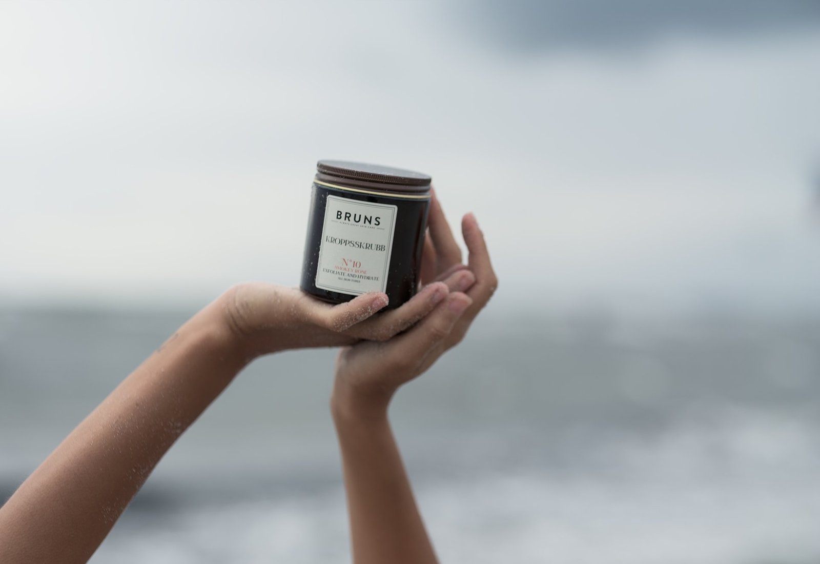 BRUNS Kroppsskrubb Nº10 Smokey Rose 250 ml