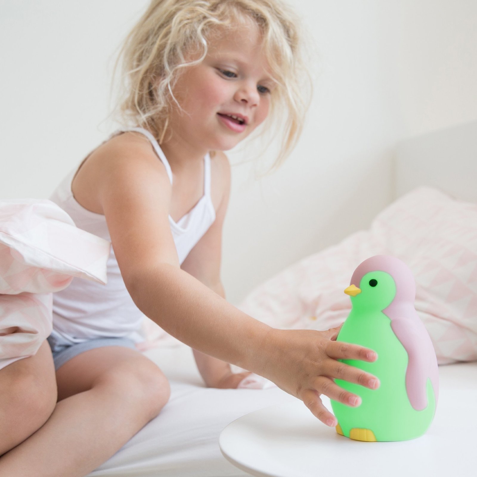 Zazu Sömntränare Pingvinen Pam Rosa 1 st