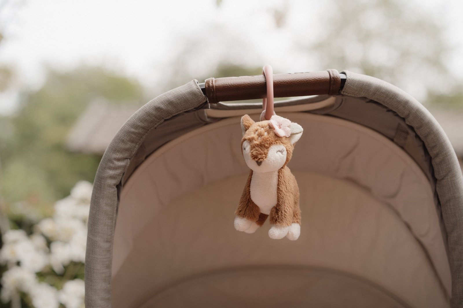 Little Dutch Dra Och Skaka Fairy Garden