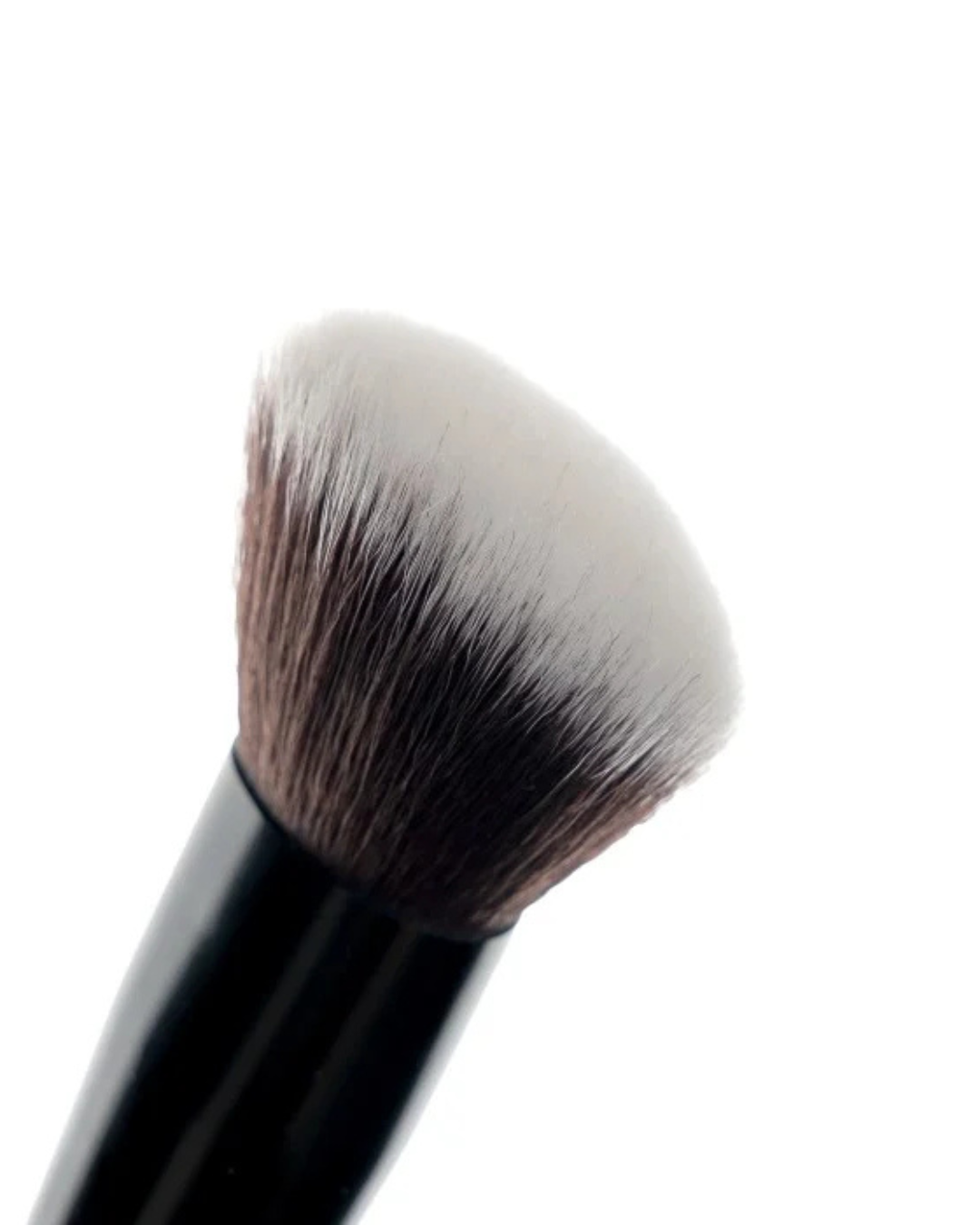 Brushworks No. 7 Angled Blush Brush