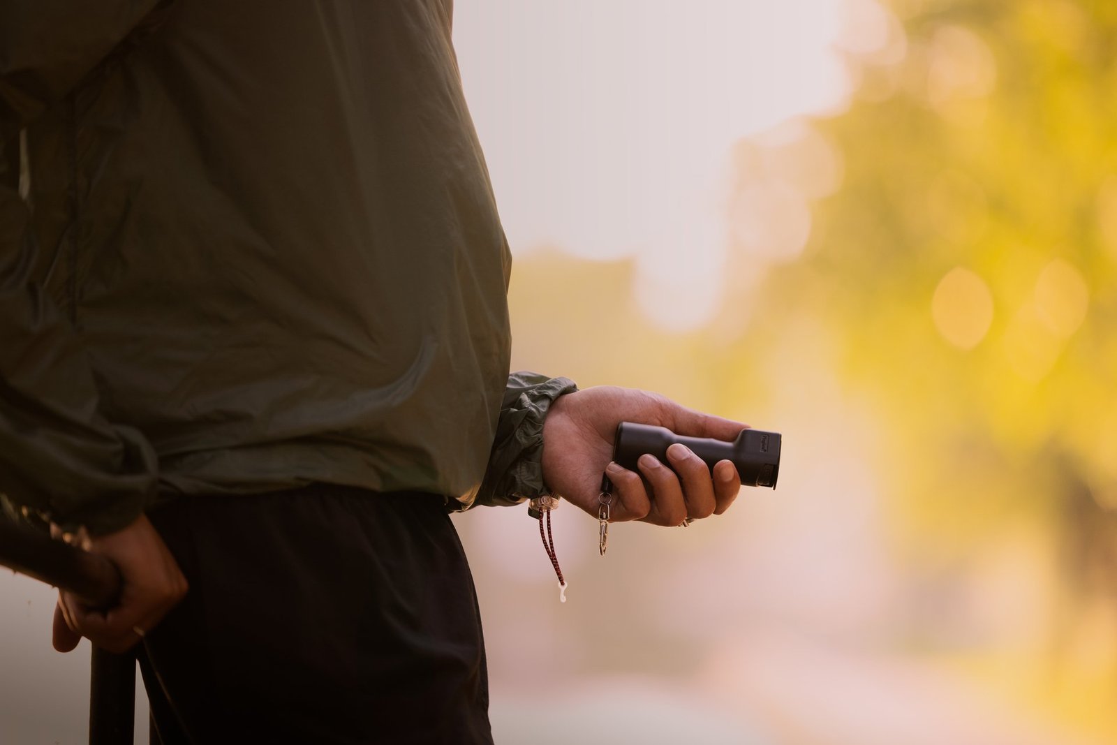 Plegium Smart Försvarsspray Svart