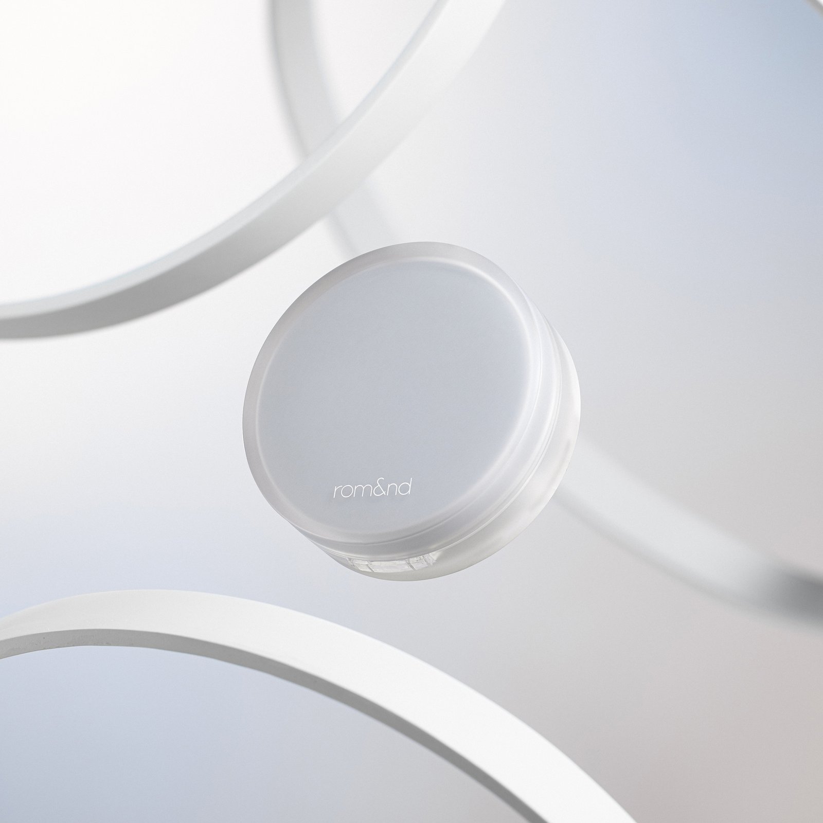 Rom&nd Nu Zero Cushion 05 Sand25 15 g