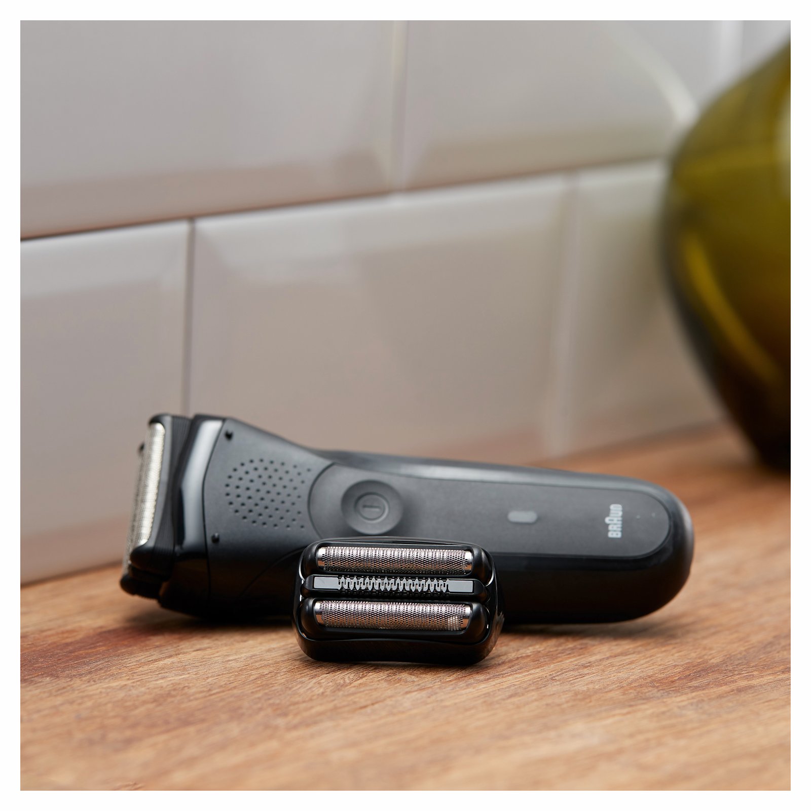 Braun Series 3 Byteskassett till elektriskt rakapparatshuvud 21B Svart