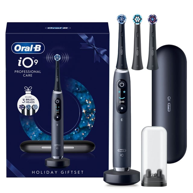 Oral B Oral-B iO 9 Svart Eltandborste Holiday Giftset 3 tandborsthuvuden, 1 laddningsbart resefodral