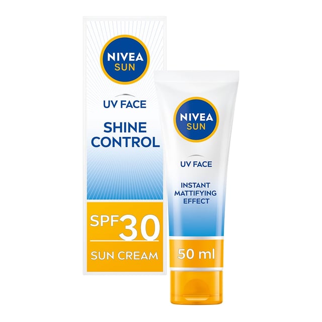 NIVEA SUN Solskydd ansikte UV Face Shine Control Cream SPF30 50ml