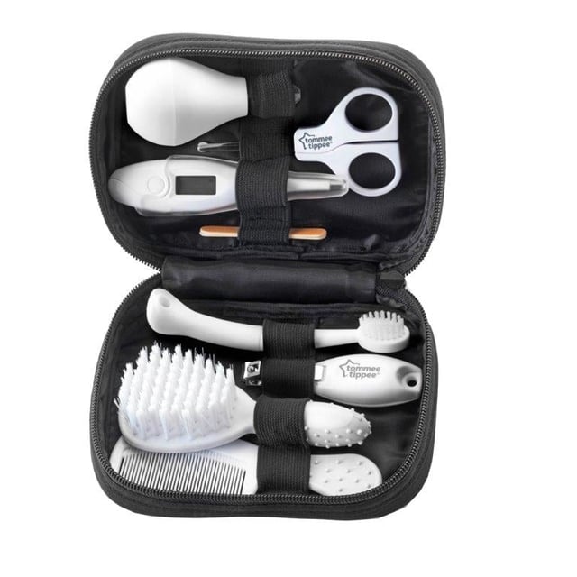 Tommee Tippee Closer To Nature Healthcare & Grooming Kit