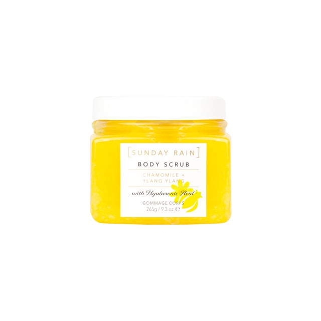 Sunday Rain Chamomile & Ylang Ylang Body Scrub 265 g | Hudvård - Kroppsvård - Bad & dusch - Kroppspeeling | Apoteka