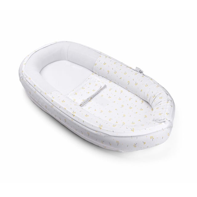 Doomoo Babybädd Blomster Gul | Baby, barn & förälder - Sömn för barn - Babynests,Baby, barn & förälder - Skötväskor & skötbäddar | Apoteka
