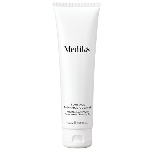Medik8 Surface Radiance Cleanse 150ml | Hudvård - Ansiktsvård - Ansiktsrengöring - Rengöringsgel | Apoteka