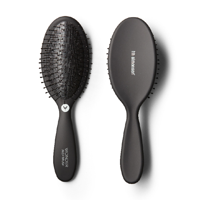 hh simonsen Wonder Brush Midi Black 1 st